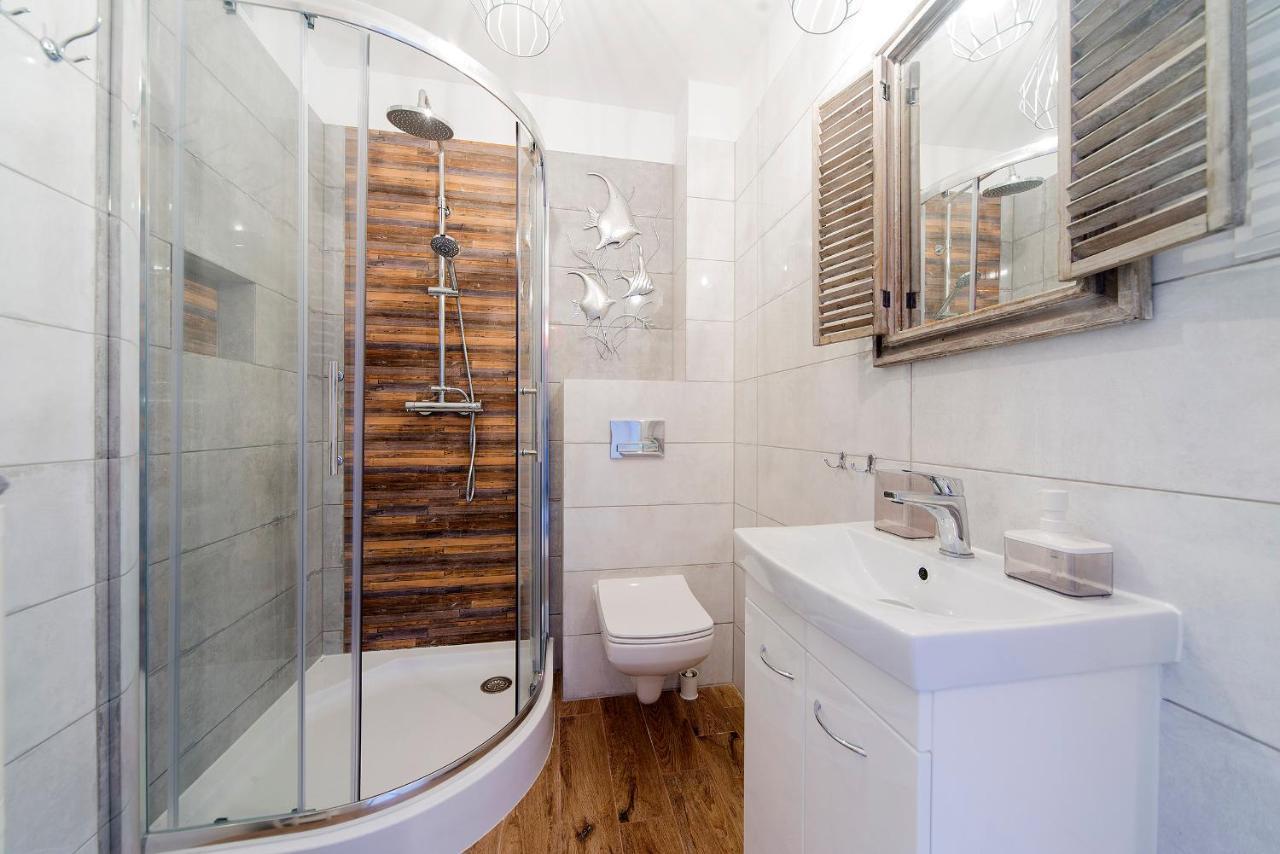 Apartamenty Sun & Ski Willa Nad Strumieniem Nadrzeczna 3D I 3E - Centrum 300M カルパッチ エクステリア 写真